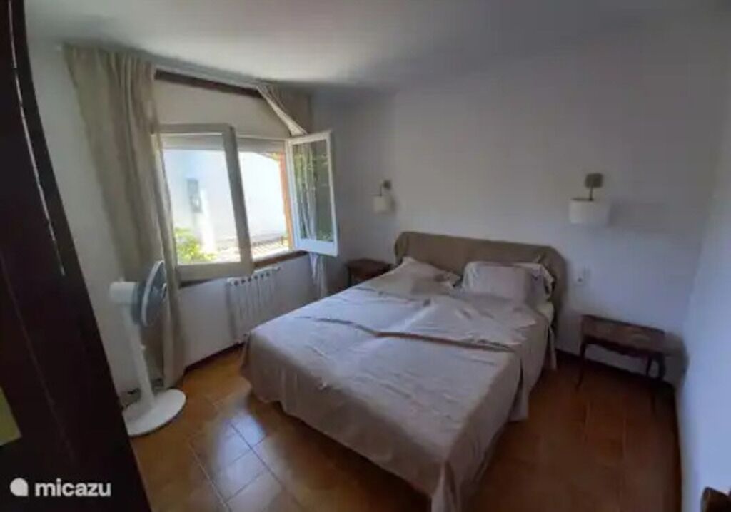 Photo of Bedroom in Passeig Maritim