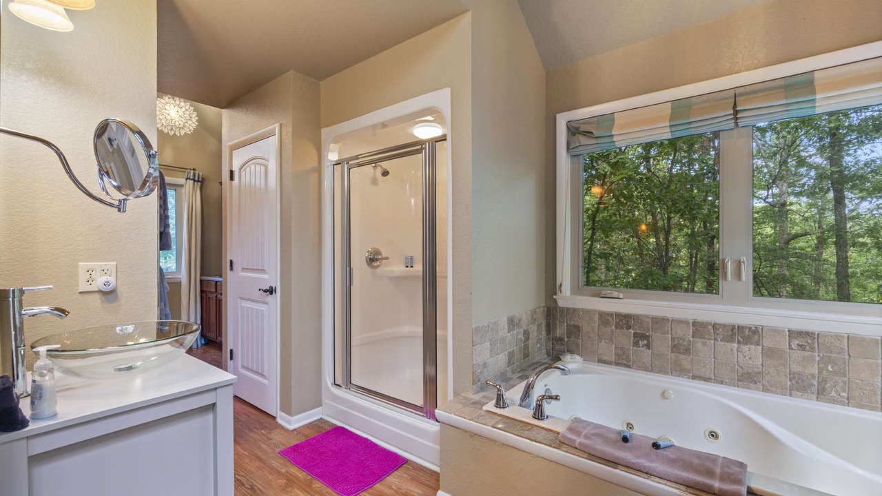 Photo of Bathroom in Eureka Springs