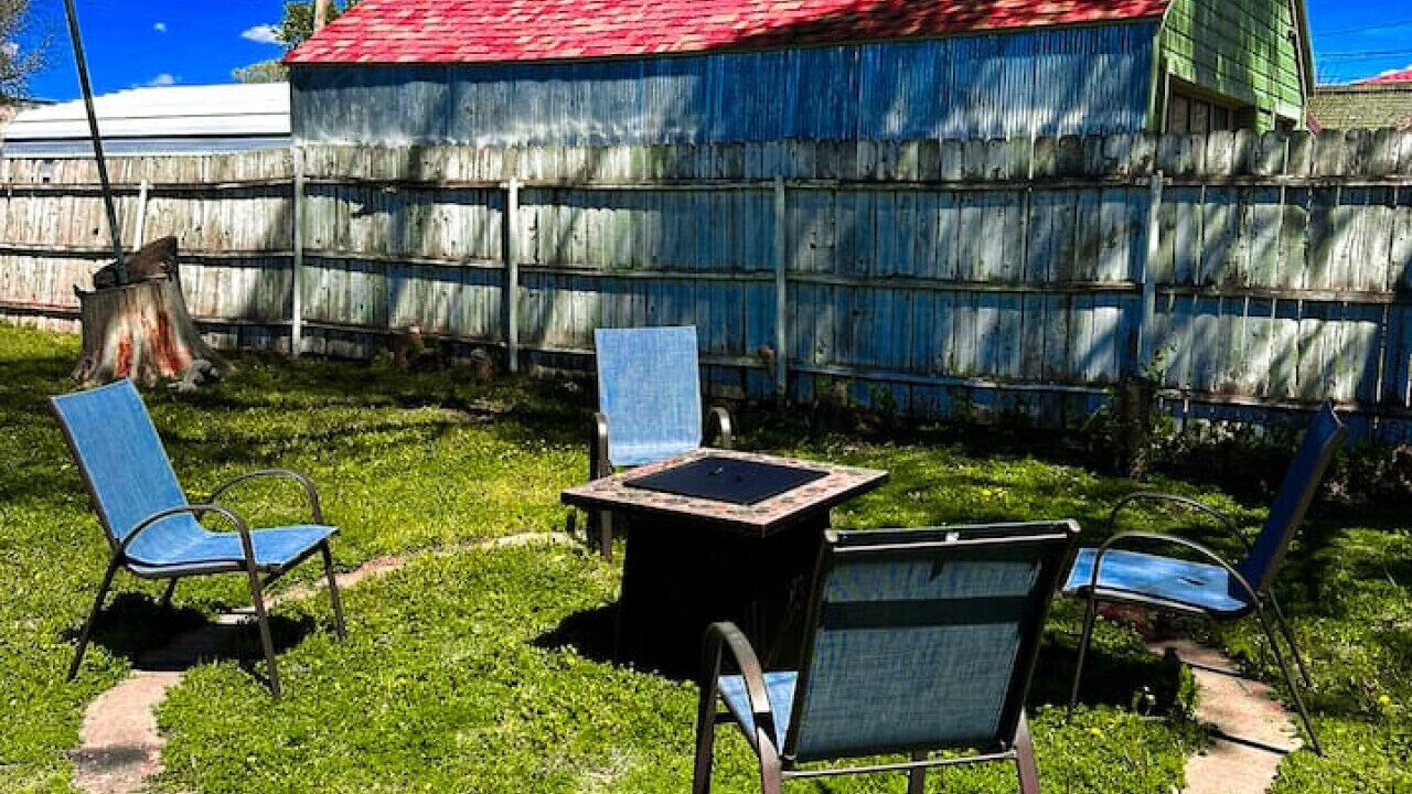 Photo of Outdoor in Russell