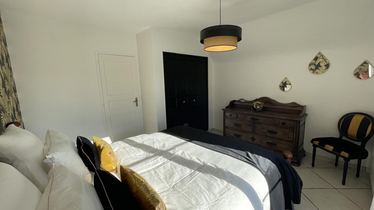 Photo of Bedroom in Chambray-les-Tours