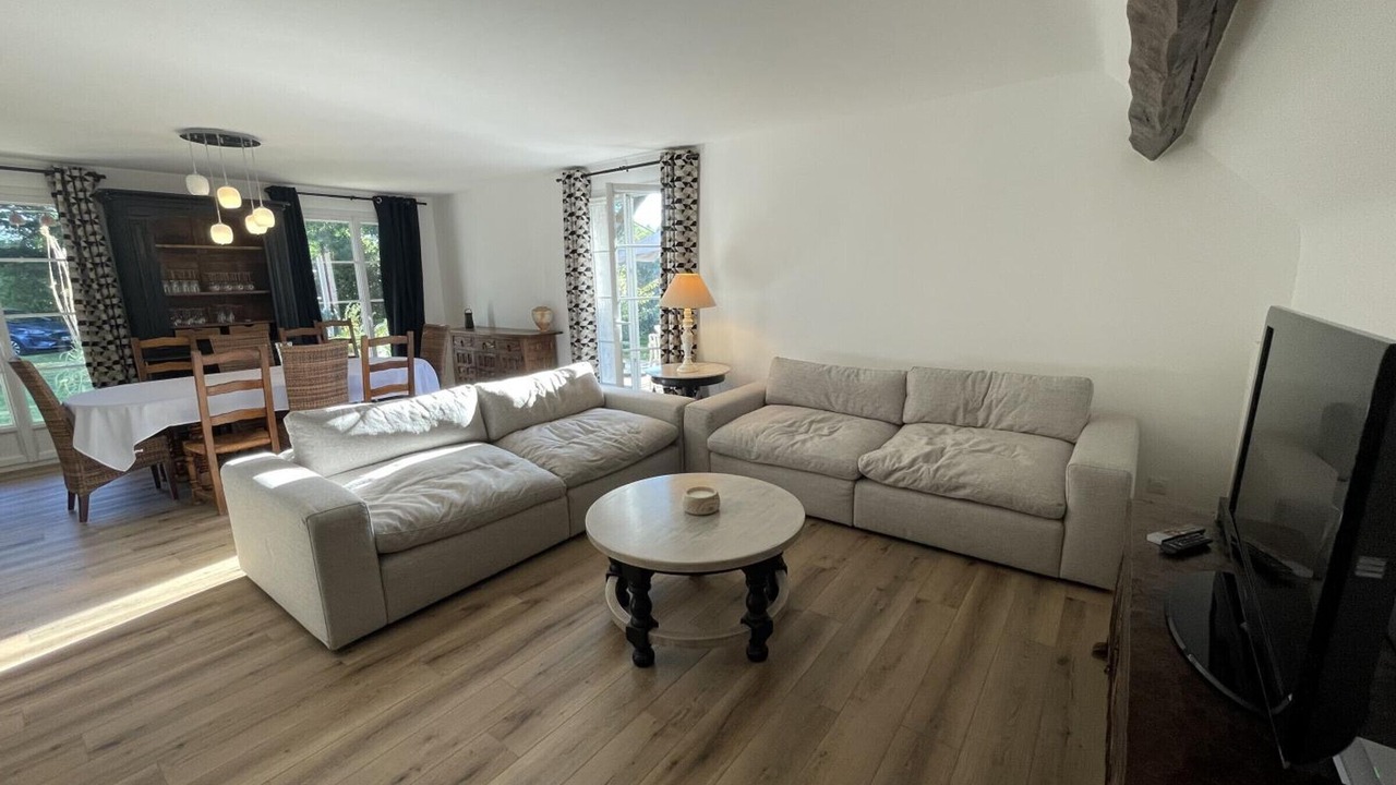 Photo of Livingroom in Chambray-les-Tours