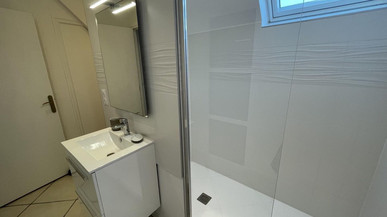 Photo of Bathroom in Chambray-les-Tours