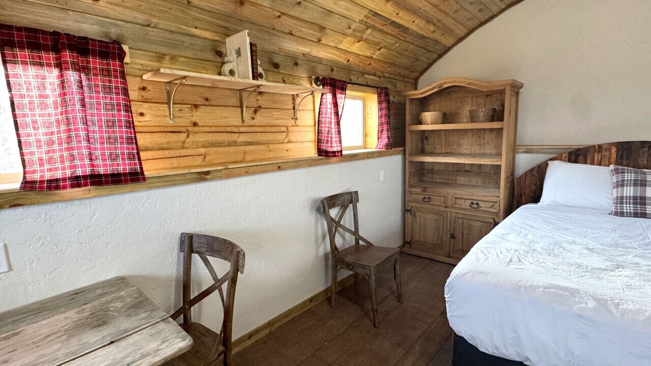 Photo of Bedroom in La Sal