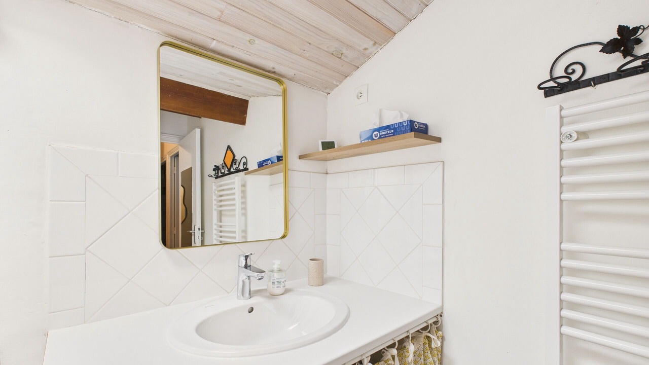 Photo of Bathroom in Saint-Vincent-sur-Jard