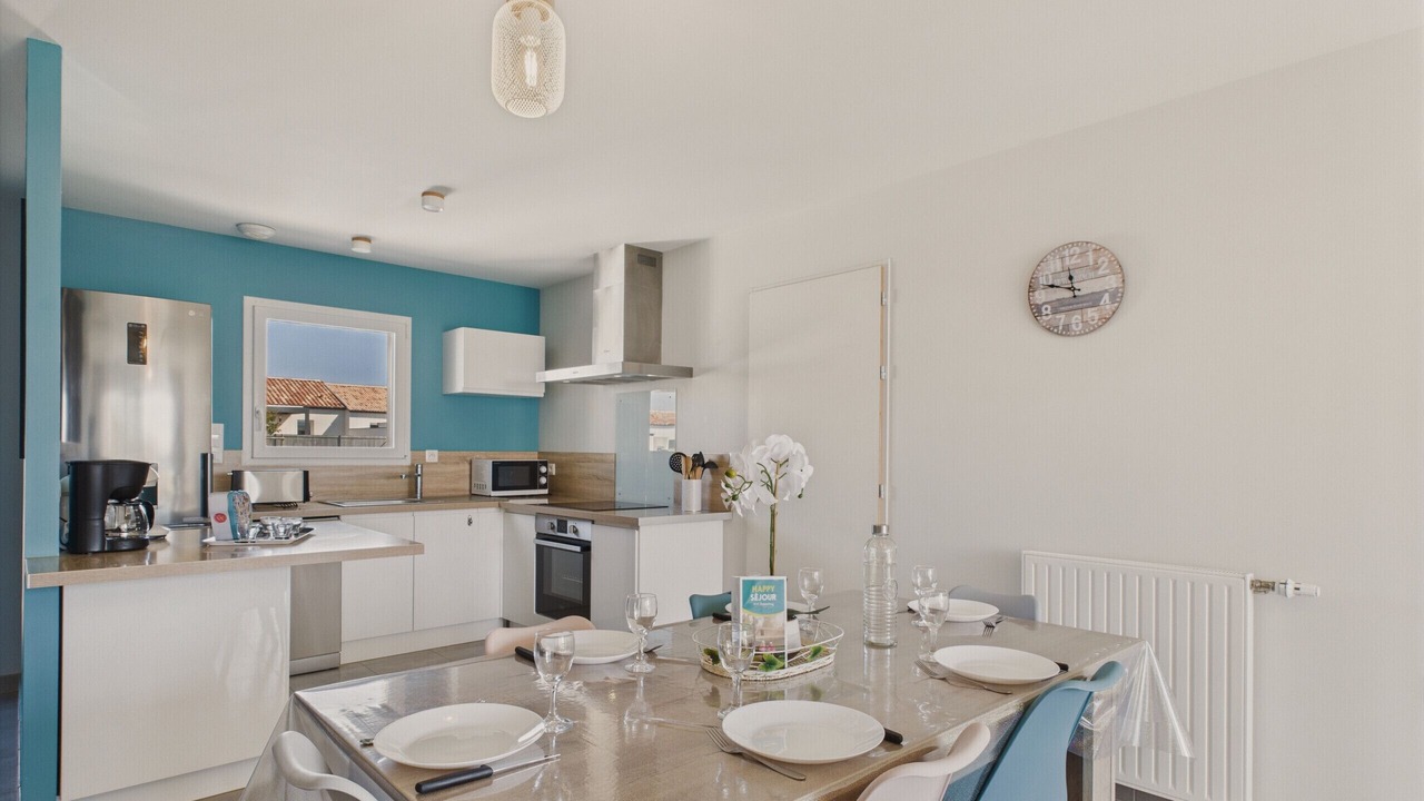 Photo of Kitchen in Saint-Vincent-sur-Jard