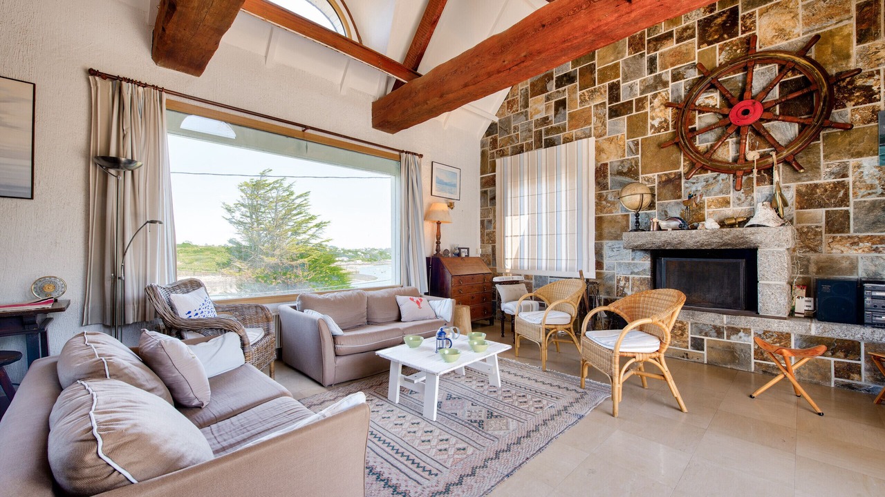 Photo of Livingroom in Saint-Pabu