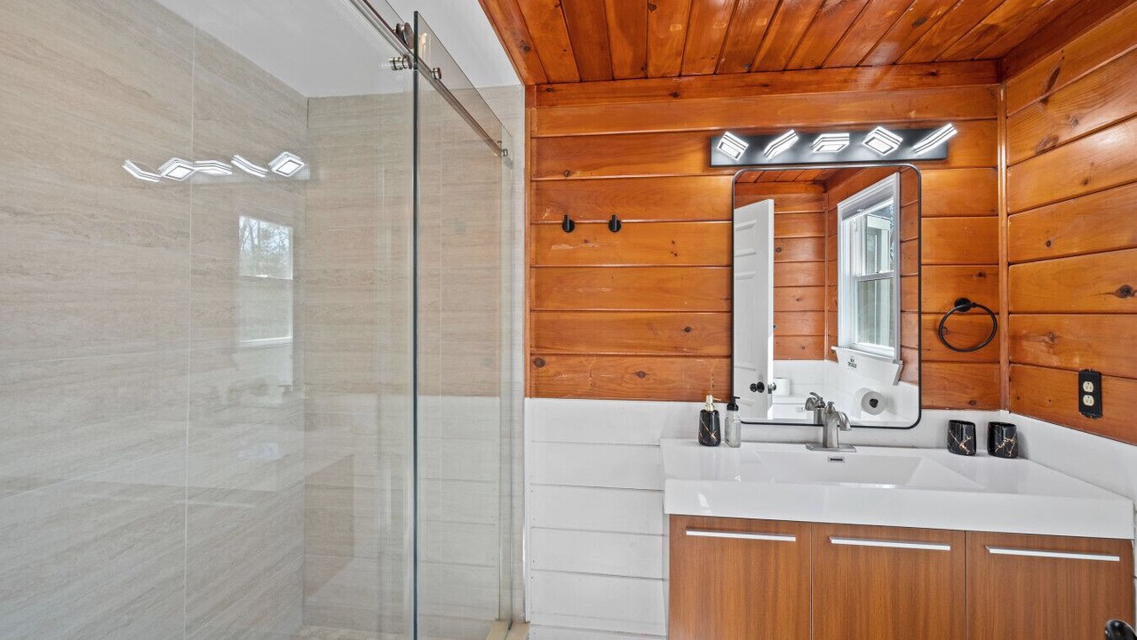 Photo of Bathroom in Wareham Center