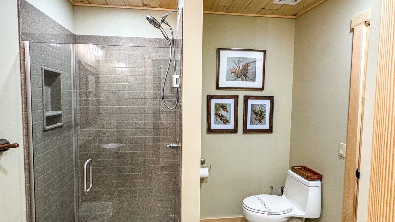 Photo of Bathroom in Inlet