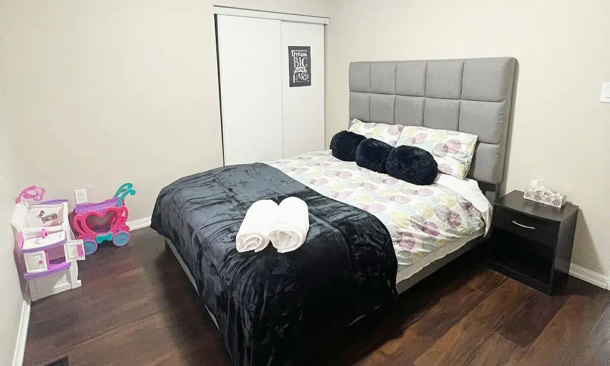 Photo of Bedroom in Mount Pleasant