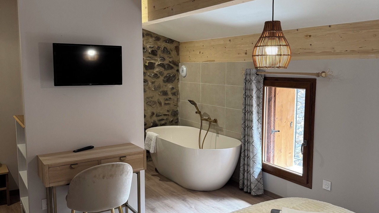 Photo of Bedroom in Caux