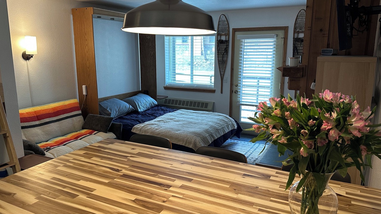 Photo of Bedroom in Kirkwood