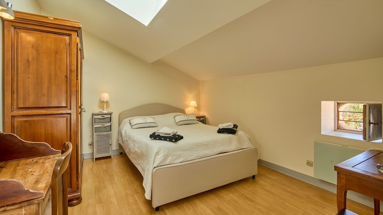 Photo of Bedroom in Thenac