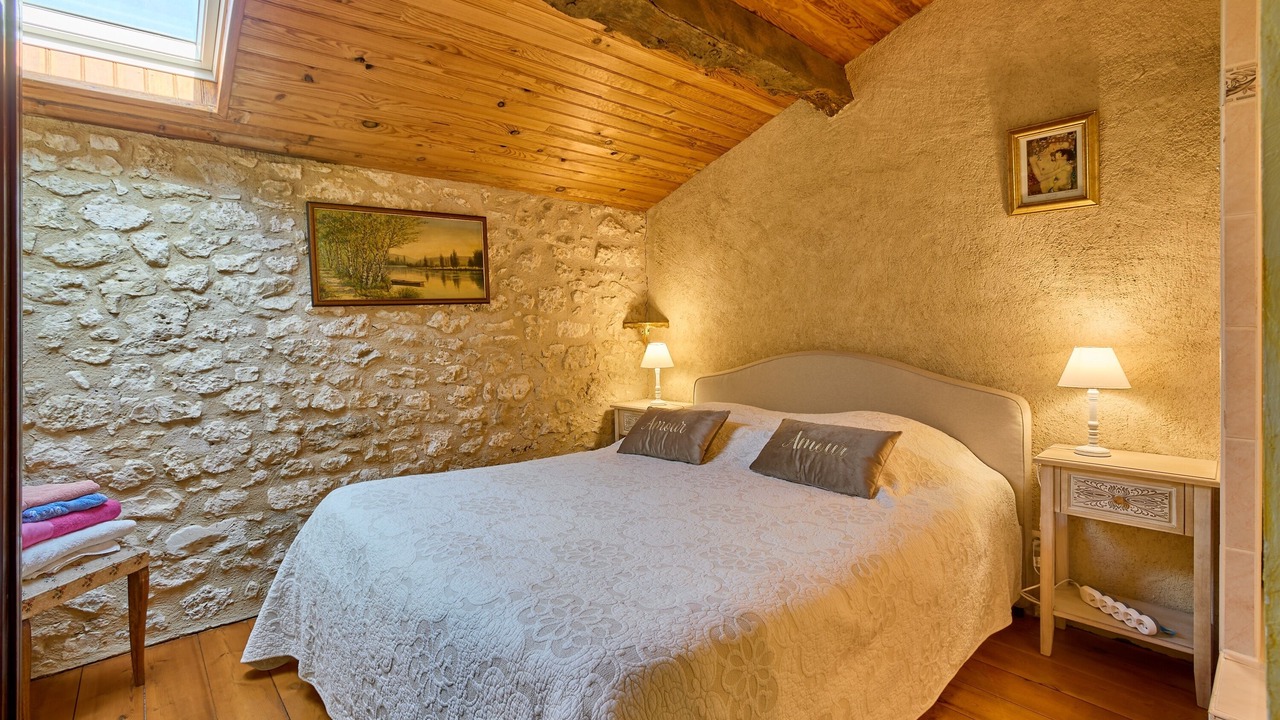 Photo of Bedroom in Thenac