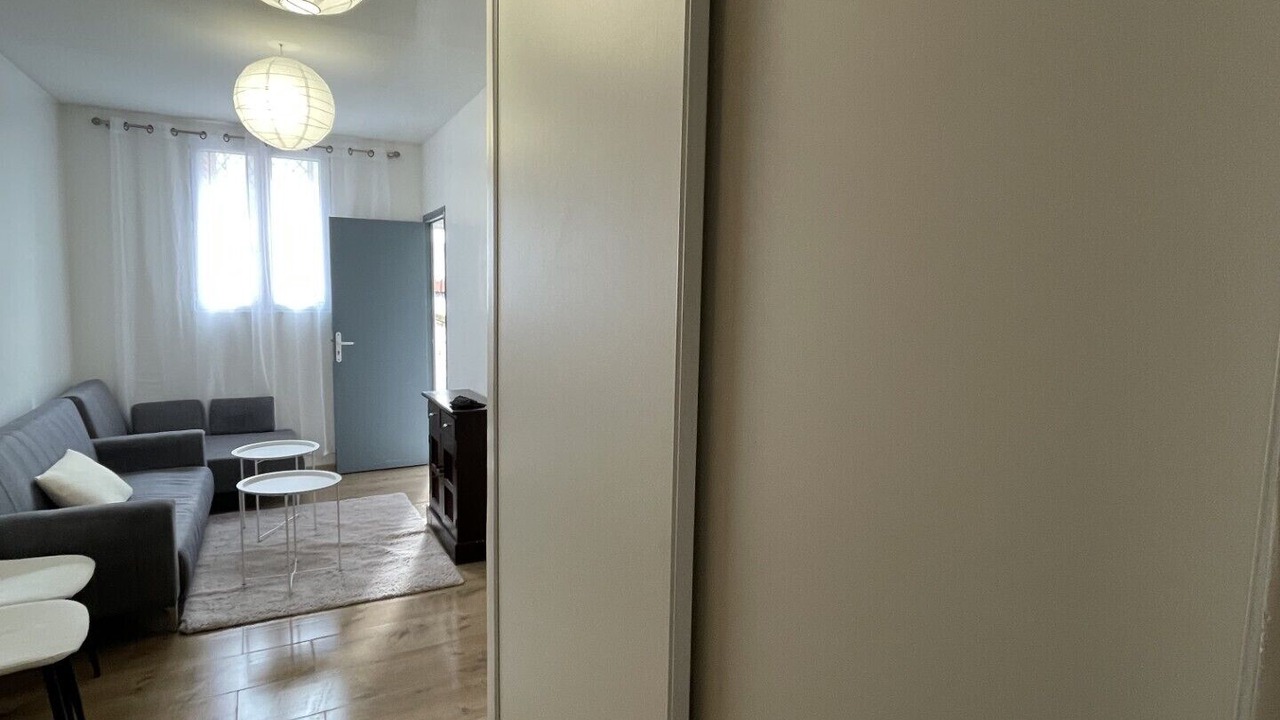 Photo of Livingroom in Villejuif