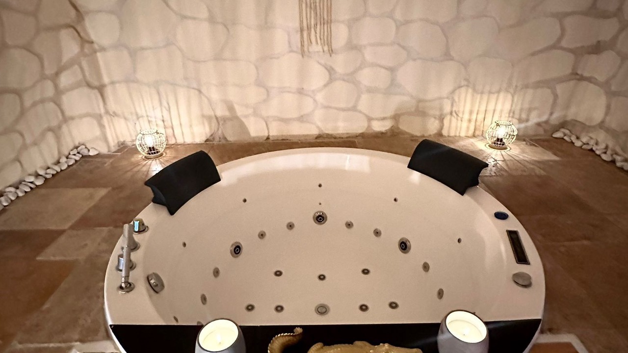 Photo of Bathroom in Tournon-sur-Rhone