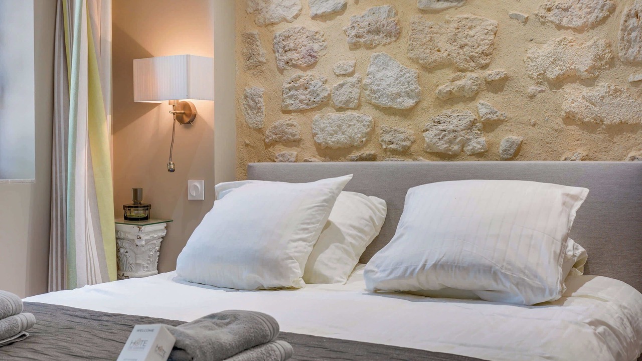 Photo of Bedroom in Blasimon