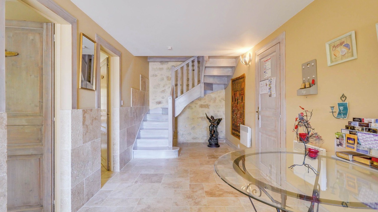 Photo of Others in Blasimon