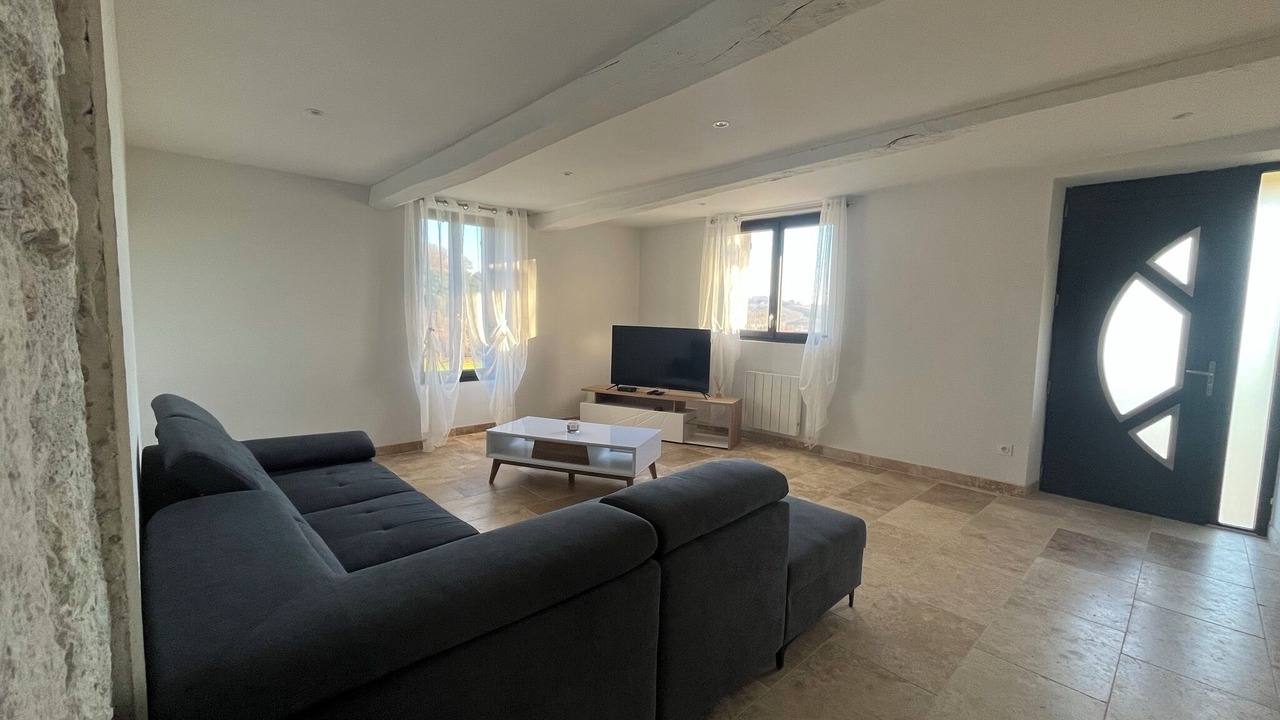 Photo of Livingroom in Tayrac