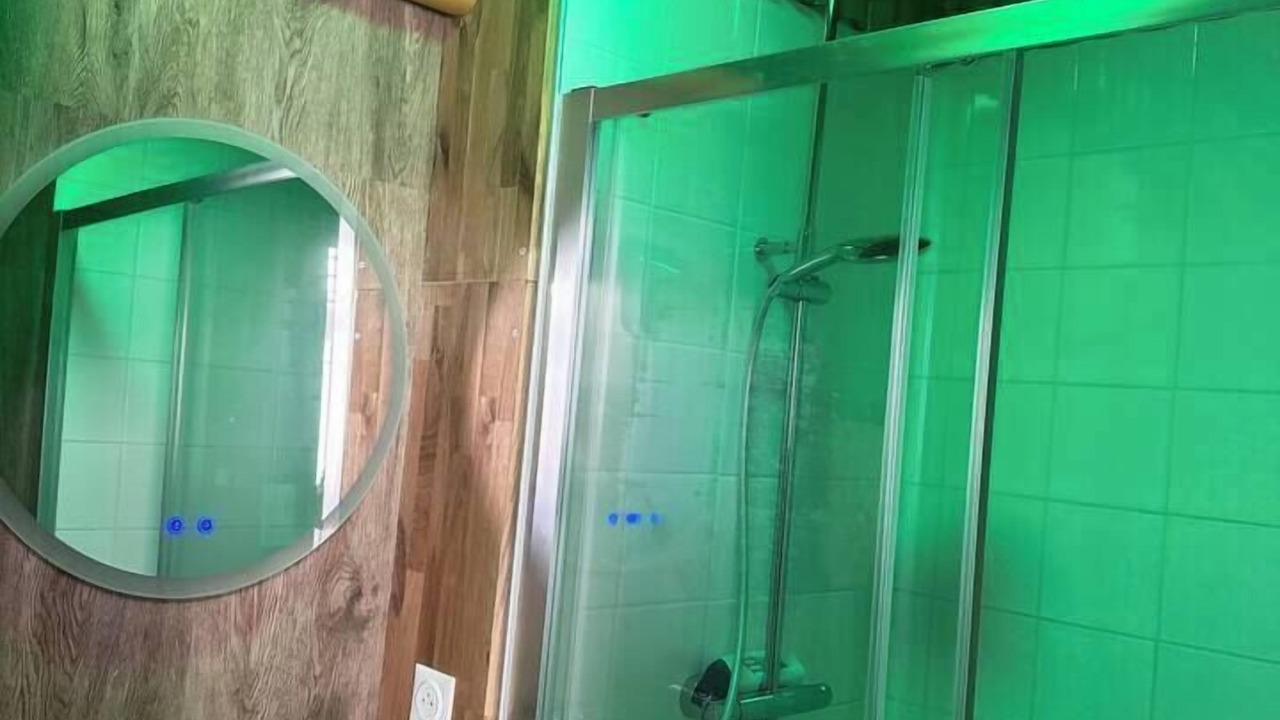 Photo of Bathroom in Moulins