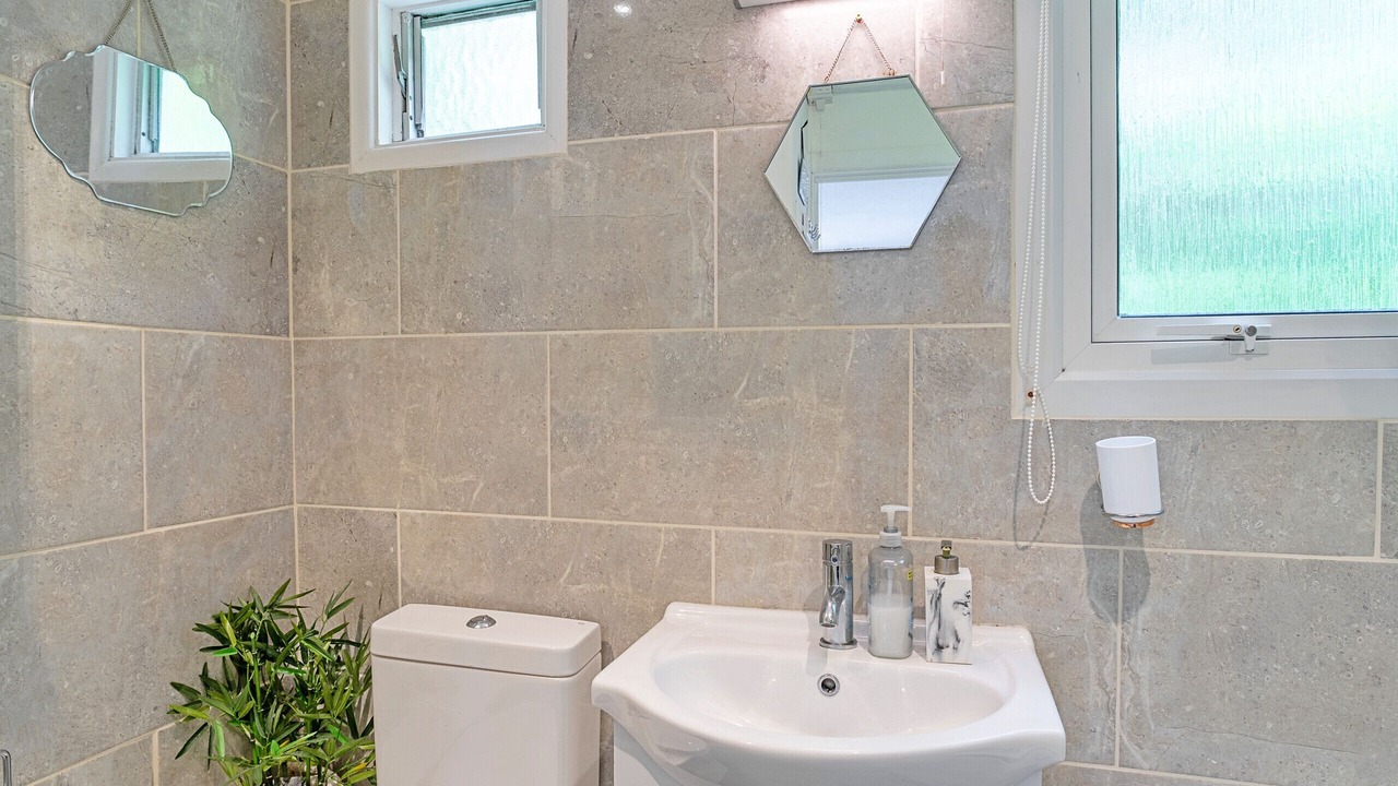 Photo of Bathroom in St Teath