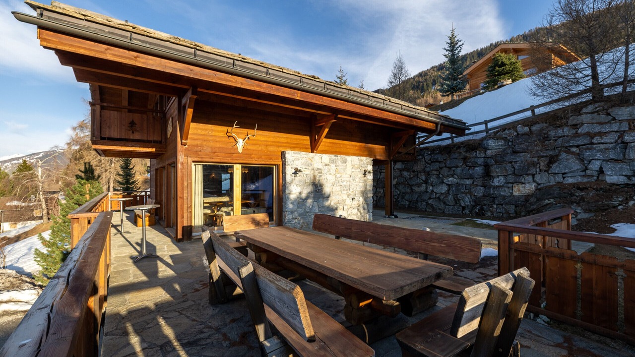 Photo of Outdoor in Saint-Pierre-de-Clages