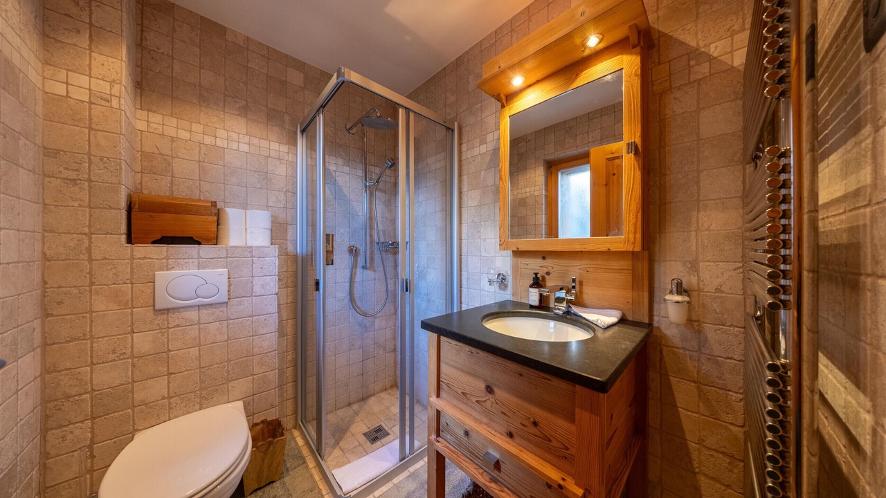 Photo of Bathroom in Saint-Pierre-de-Clages