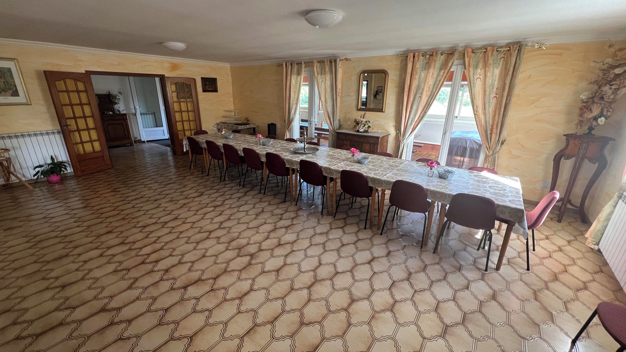 Photo of Others in Le Bosc