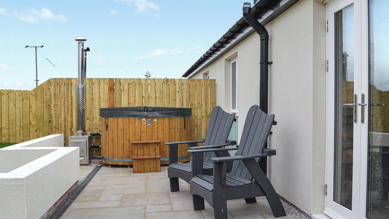 Photo of Others in Buckton