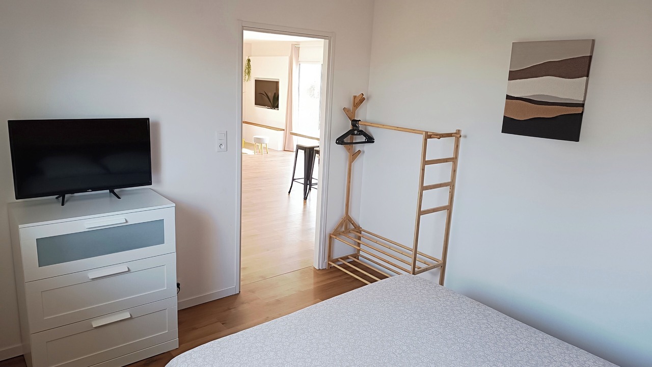 Photo of Bedroom in Ploudalmezeau