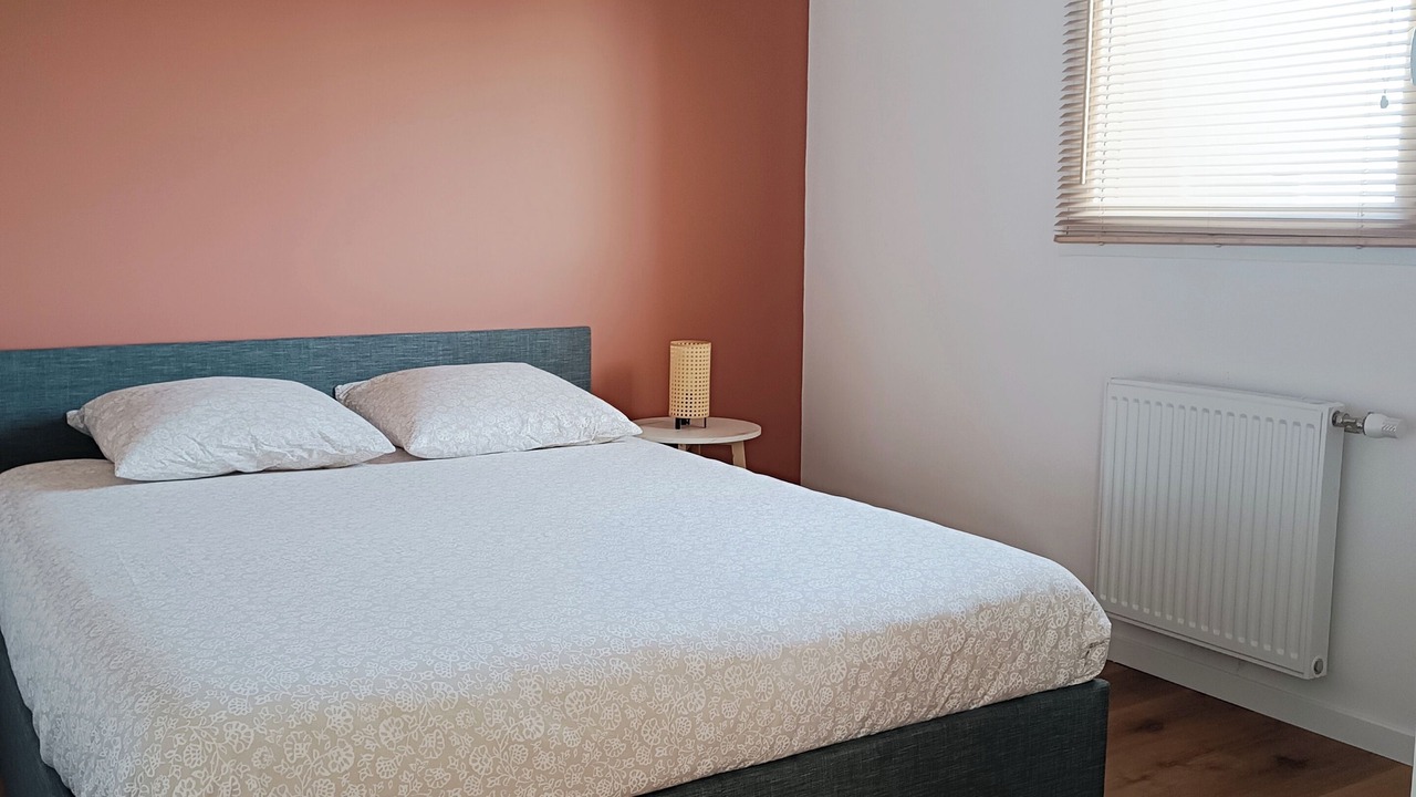 Photo of Bedroom in Ploudalmezeau