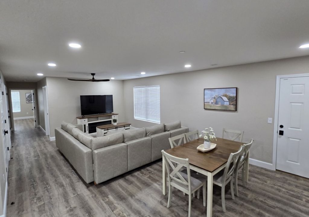 Photo of Livingroom in Ava