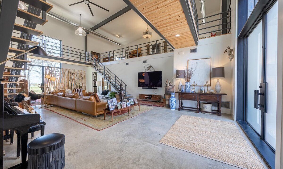 Photo of Livingroom in Krugerville