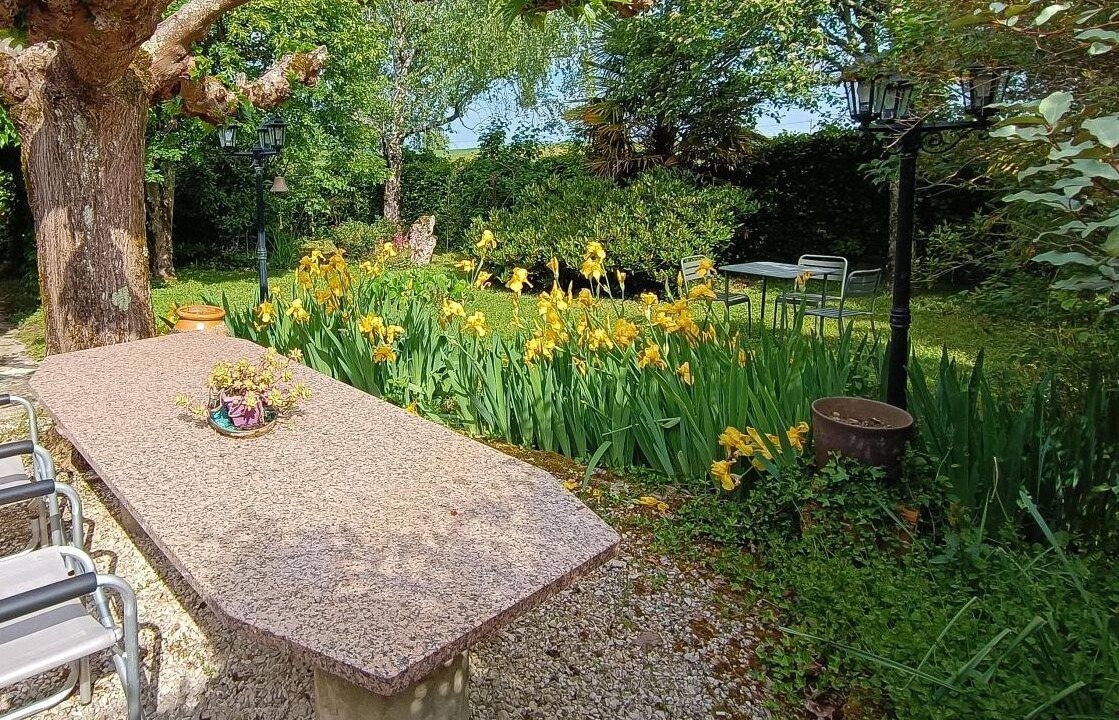 Photo of Patio Balcony in Castelnau-Montratier-Sainte-Alauzie