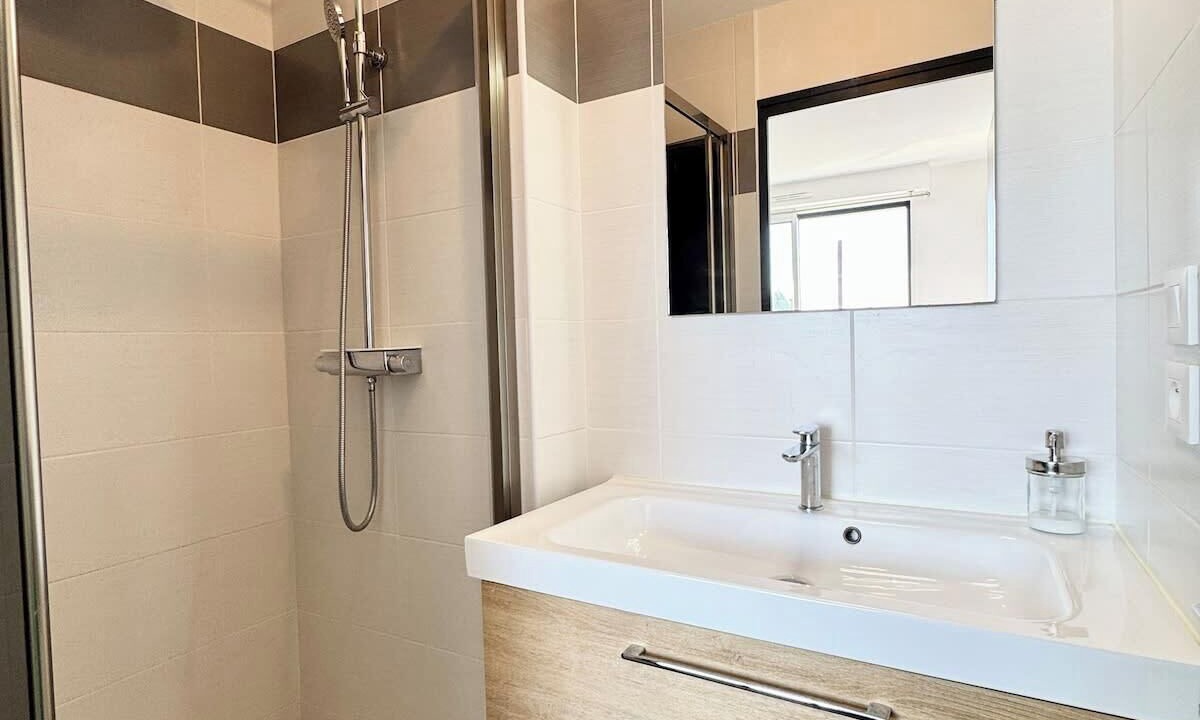 Photo of Bathroom in Guidel-Plages