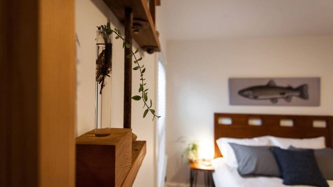 Photo of Bedroom in Oakridge