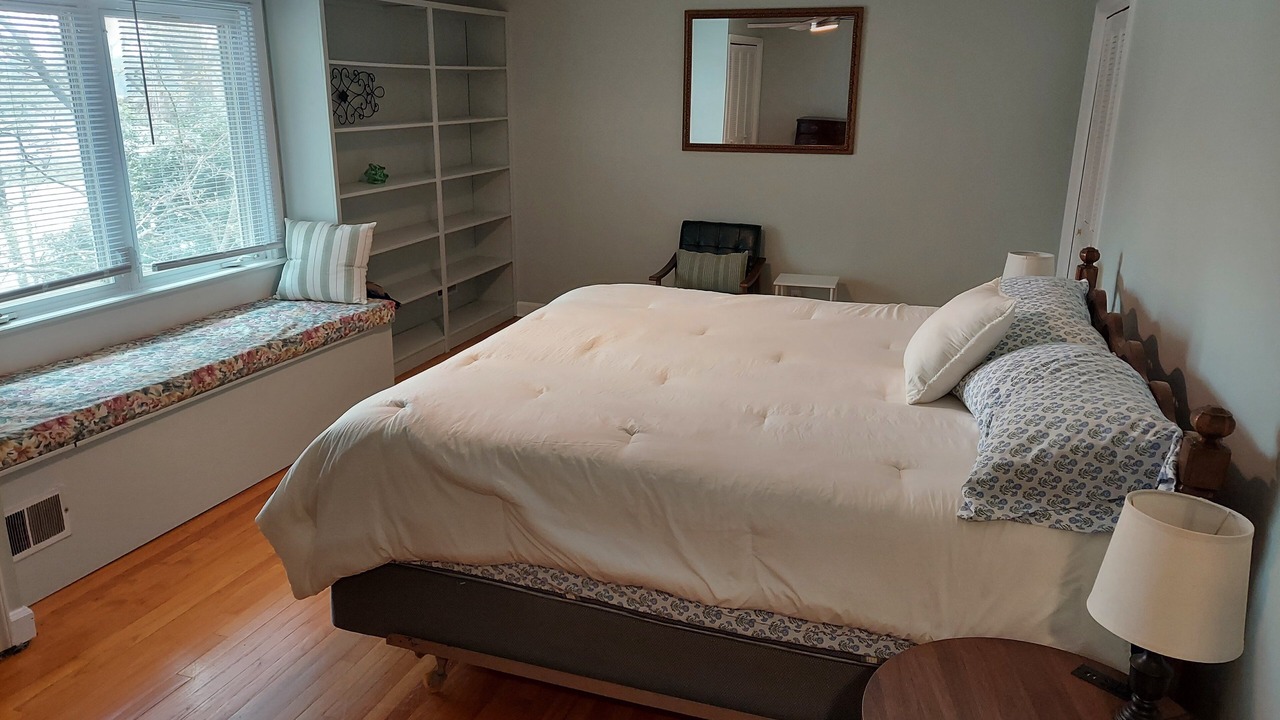 Photo of Bedroom in Forest Acres