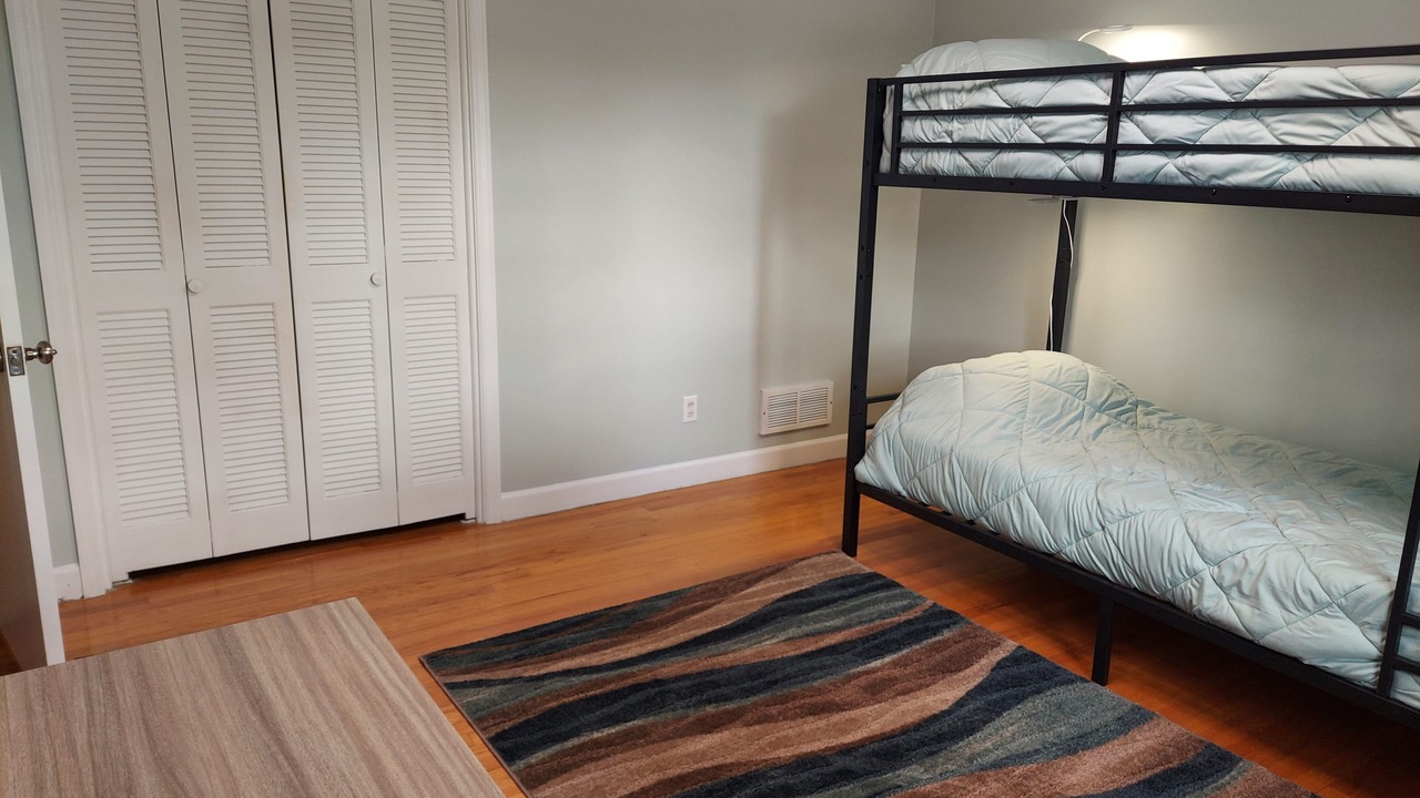 Photo of Bedroom in Forest Acres