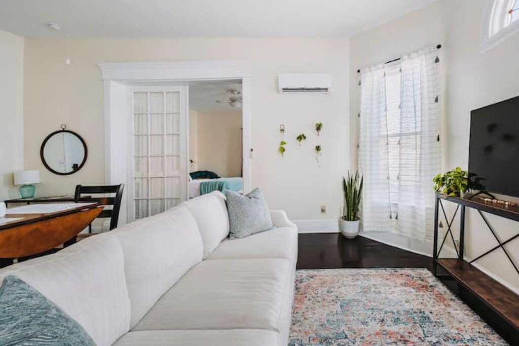 Photo of Livingroom in Danville
