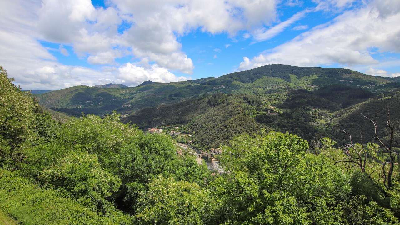 Photo of Bedroom in Pont-de-Labeaume