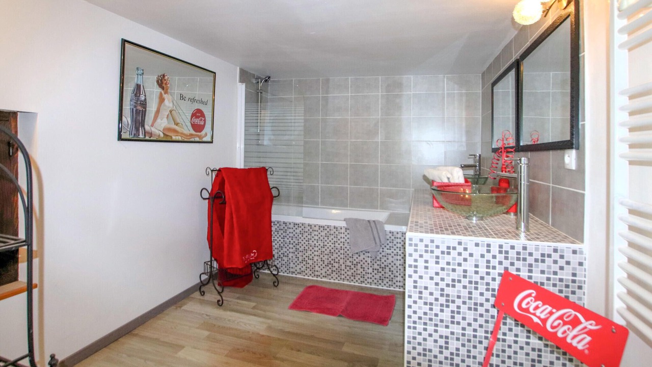 Photo of Bathroom in Pont-de-Labeaume