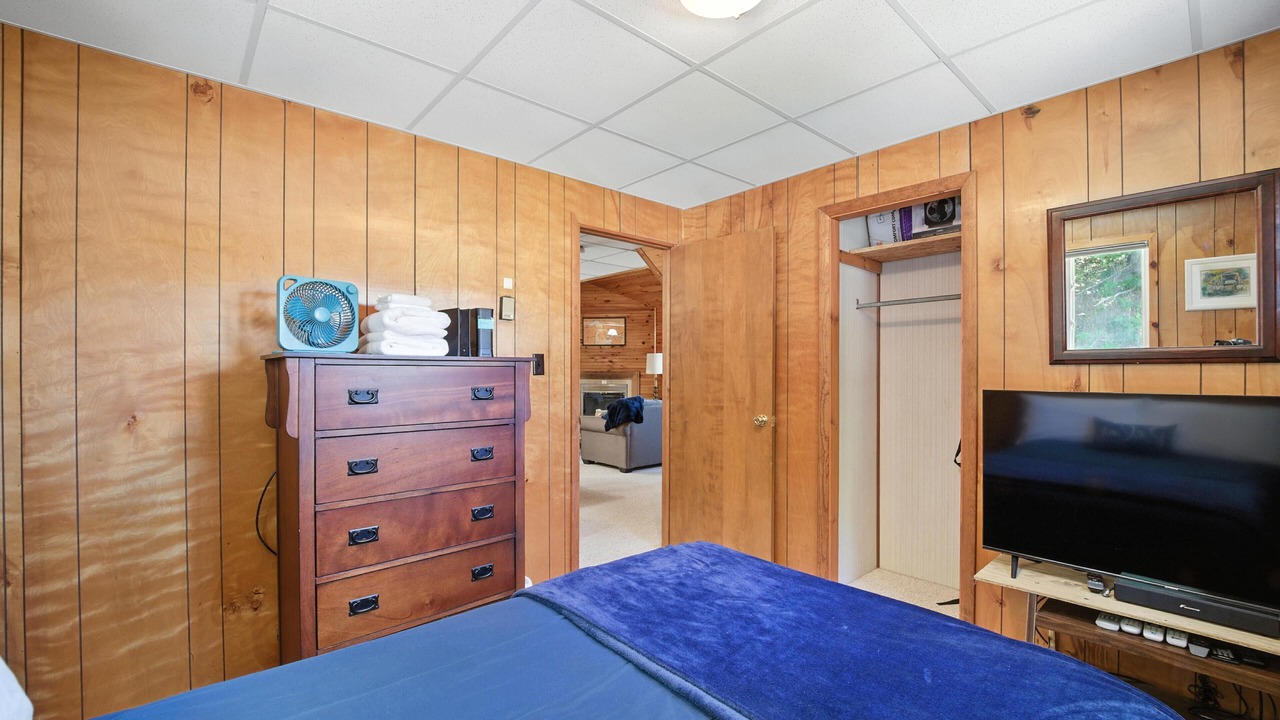 Photo of Bedroom in Wolverine