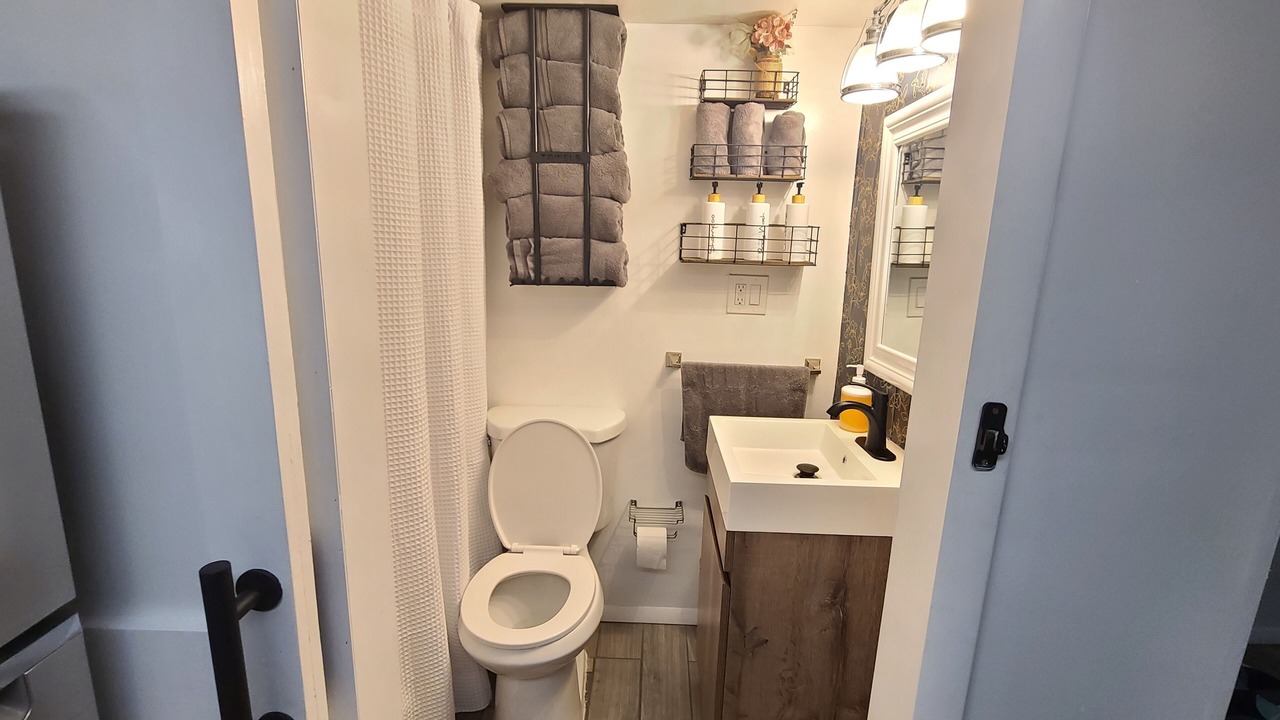 Photo of Bathroom in Casselberry