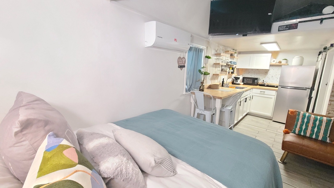 Photo of Bedroom in Casselberry