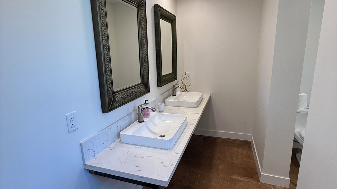 Photo of Bathroom in Papago Parkway