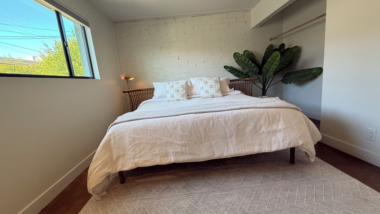 Photo of Bedroom in Papago Parkway