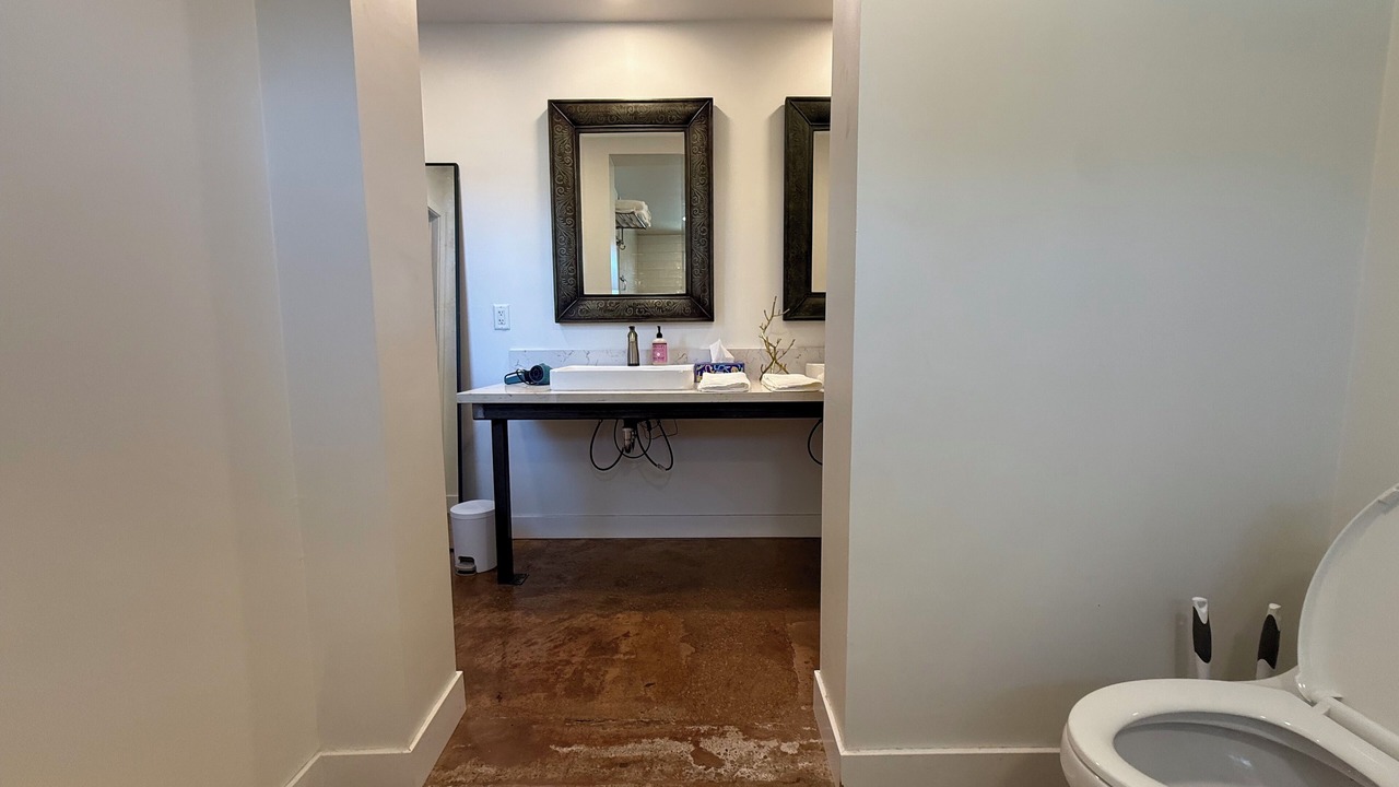 Photo of Bathroom in Papago Parkway