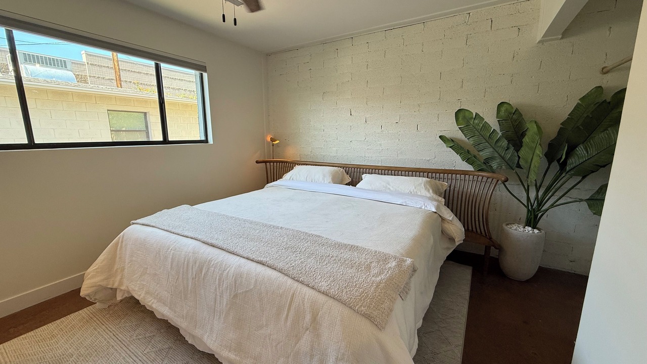 Photo of Bedroom in Papago Parkway