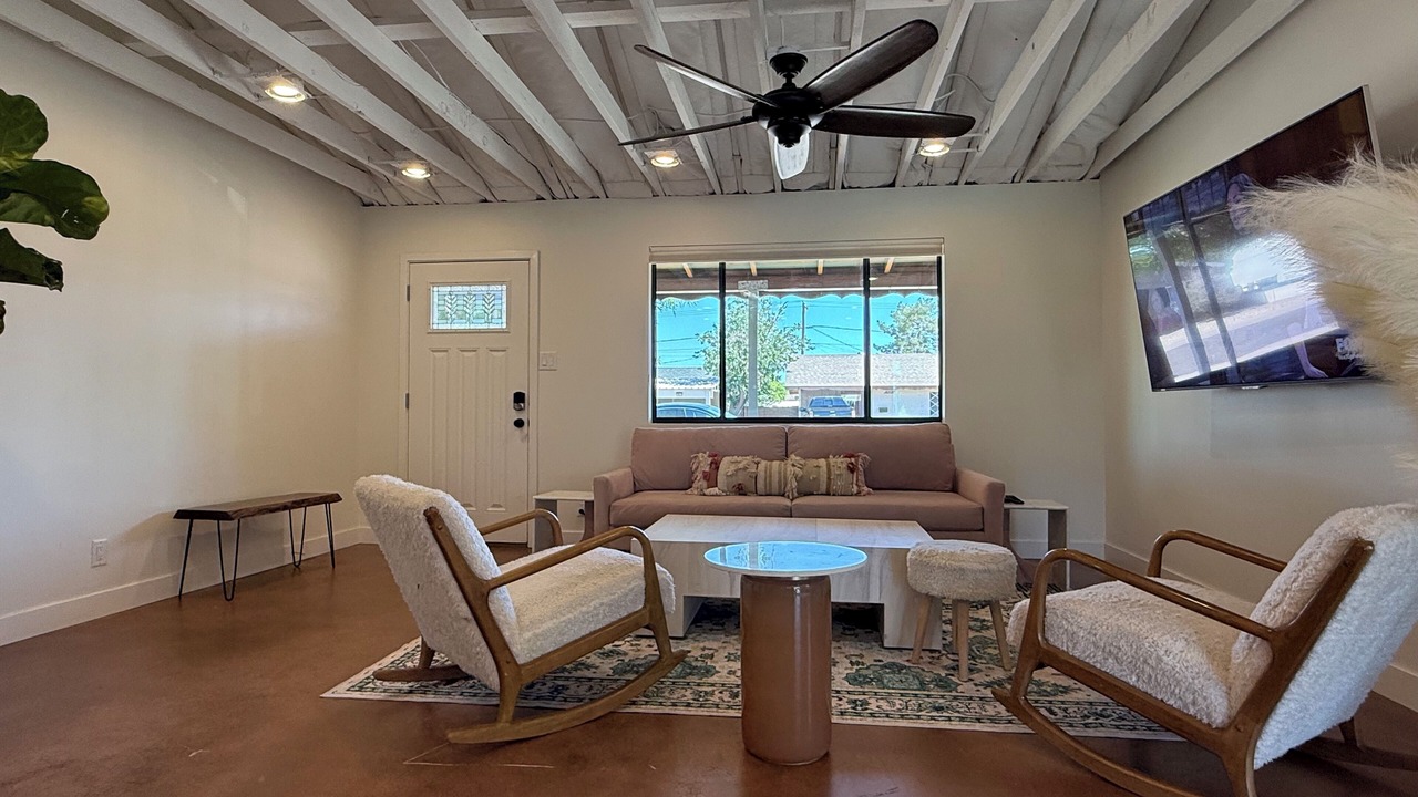 Photo of Livingroom in Papago Parkway