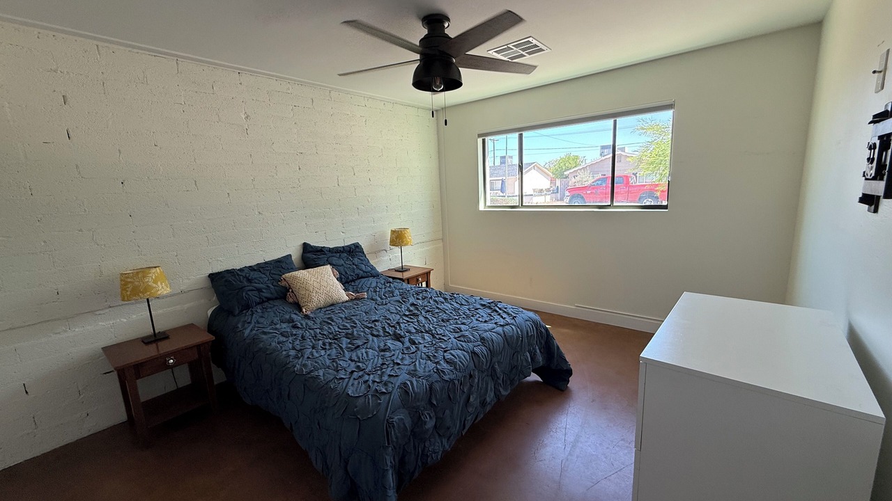Photo of Bedroom in Papago Parkway