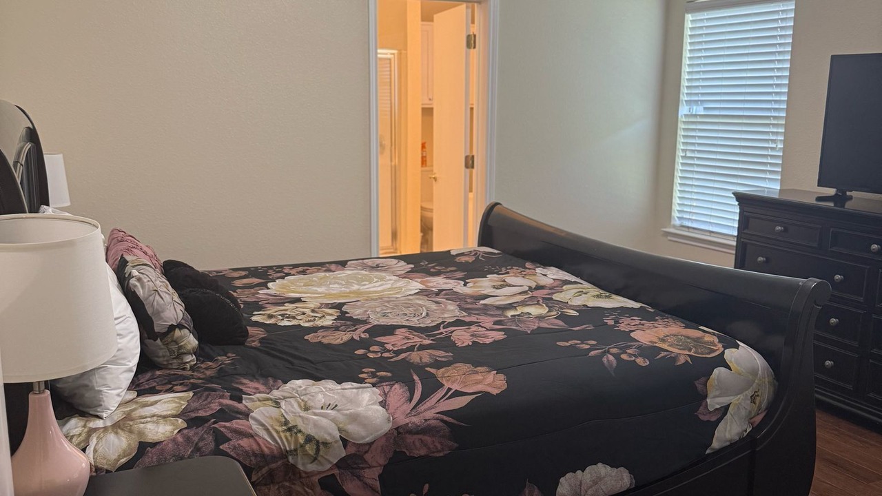 Photo of Bedroom in Hutto